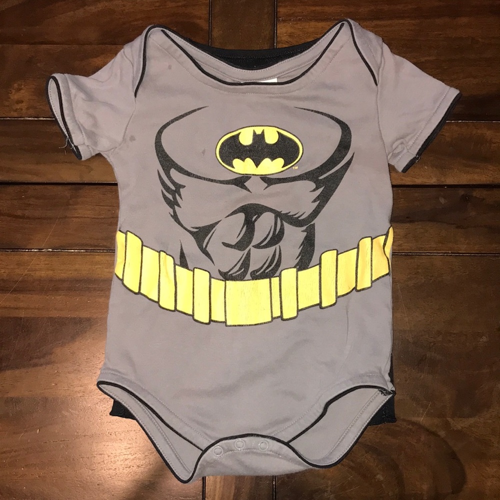 Batman Onesie | 18 Months - Picture 1 of 5